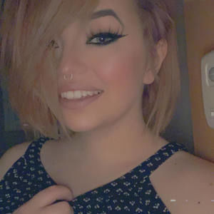 Meet your Posher, Kiana